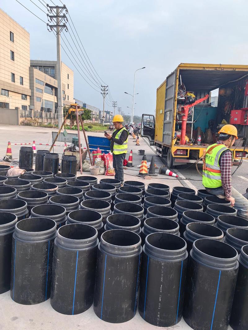 曲松管道短管置换